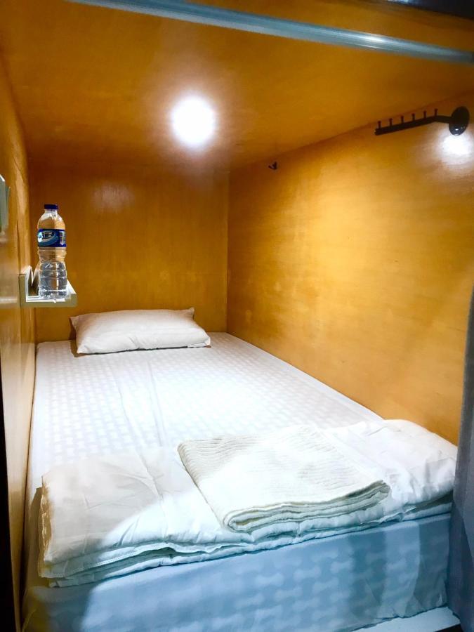 Bu Sepuh Guesthouse Sangkanurip Екстериор снимка